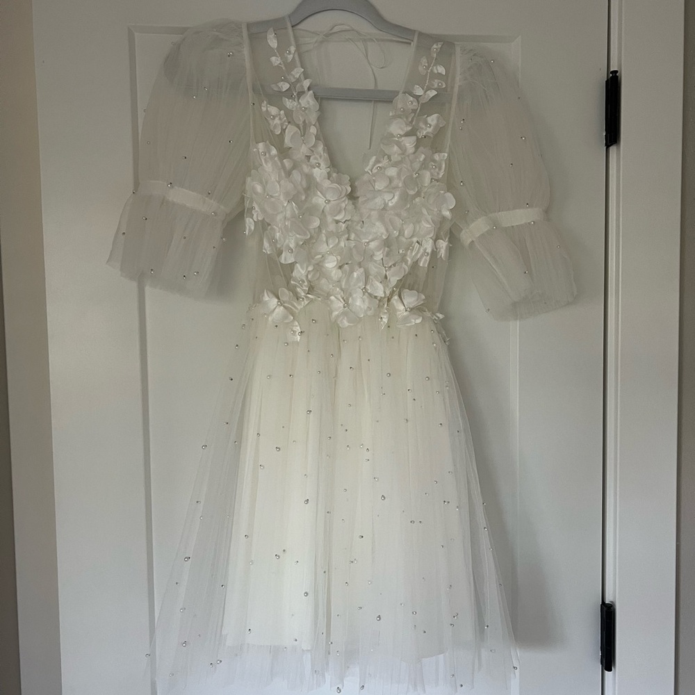 Bridal Short Puff Dress - Picture 4 of 8